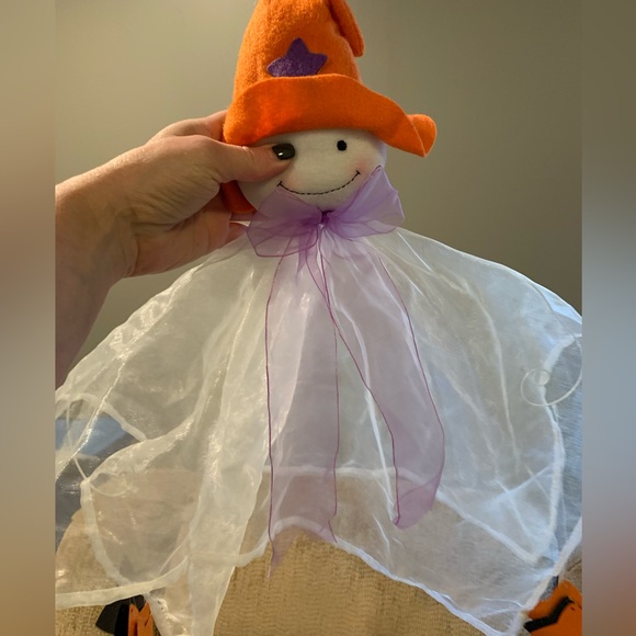 Ghostly Halloween Windchime, For Indoor or Covered Use, Like New - Picture 4 of 14